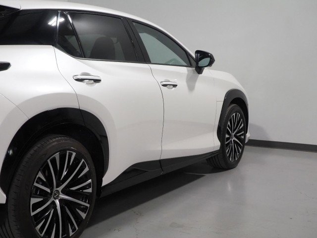 Used 2023 Lexus RZ 450e Luxury w/ Accessory Package (Z1) image 50