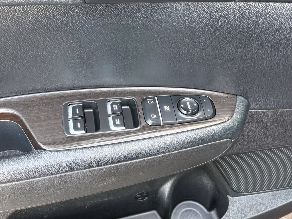 Used 2019 Kia Optima EX FWD image 15