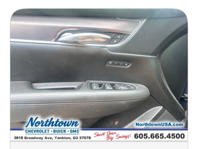 Used 2018 Cadillac XT5 Luxury w/ Driver Awareness Package AWD/4WD image 20