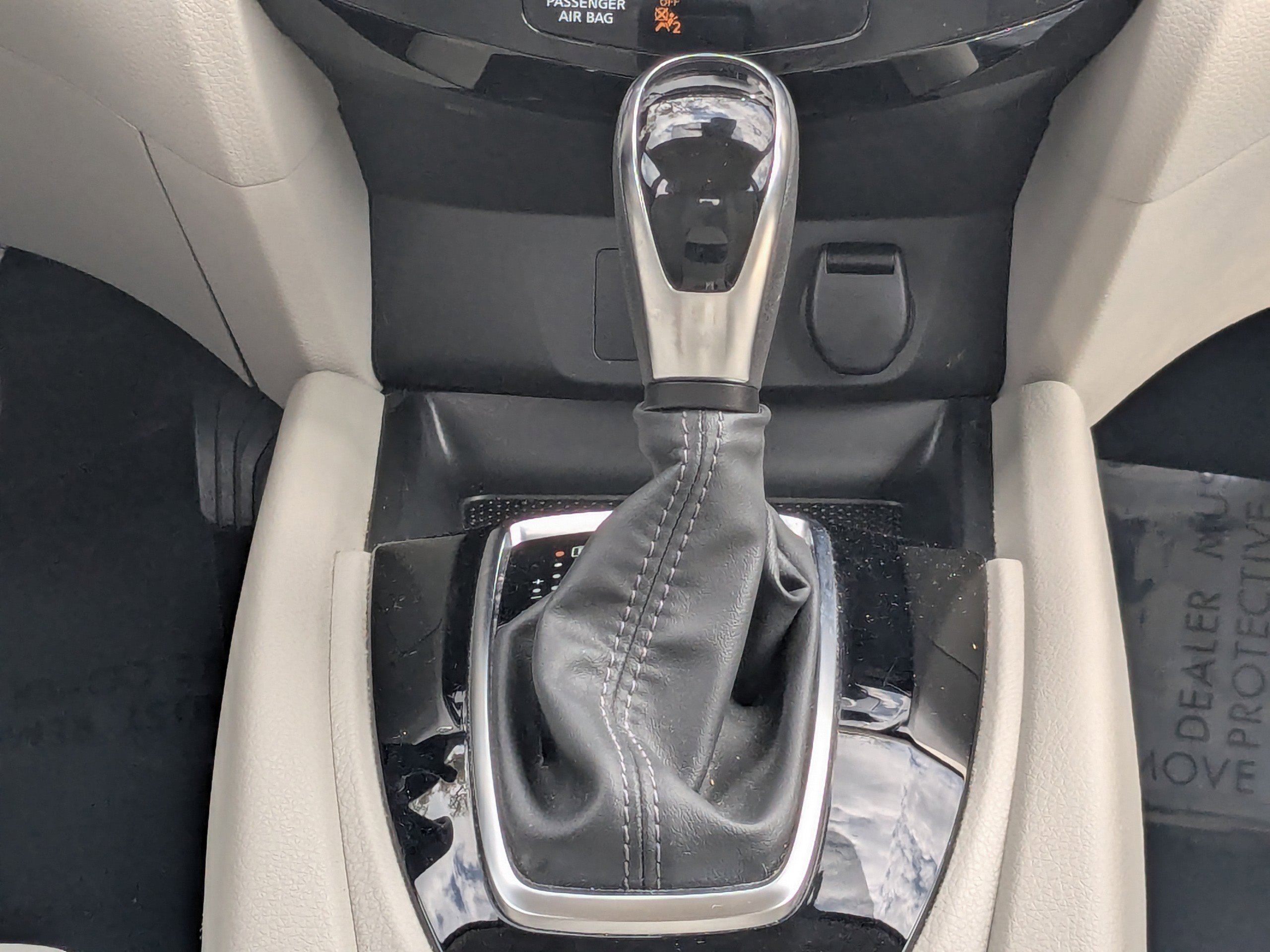 Used 2019 Nissan Rogue Sport SV image 19