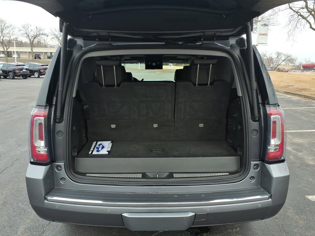 Used 2020 GMC Yukon Denali w/ Denali Ultimate Package image 37