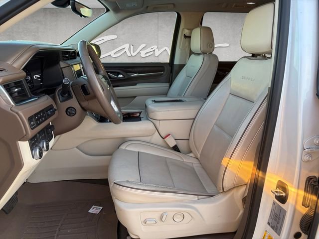 Used 2022 GMC Yukon Denali w/ Denali Premium Package image 10