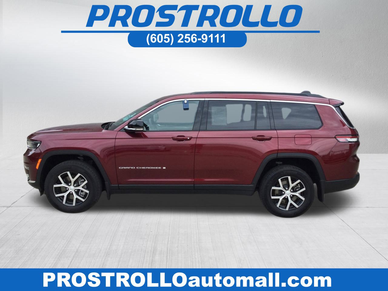 Used 2024 Jeep Grand Cherokee L Limited image 1