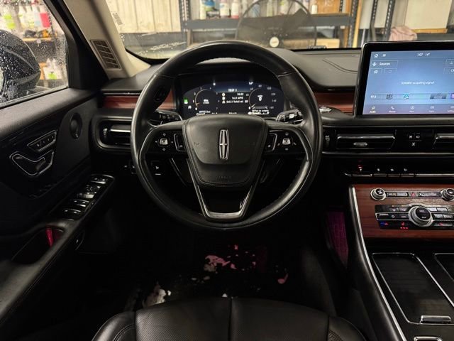 Certified 2023 Lincoln Aviator Reserve image 28