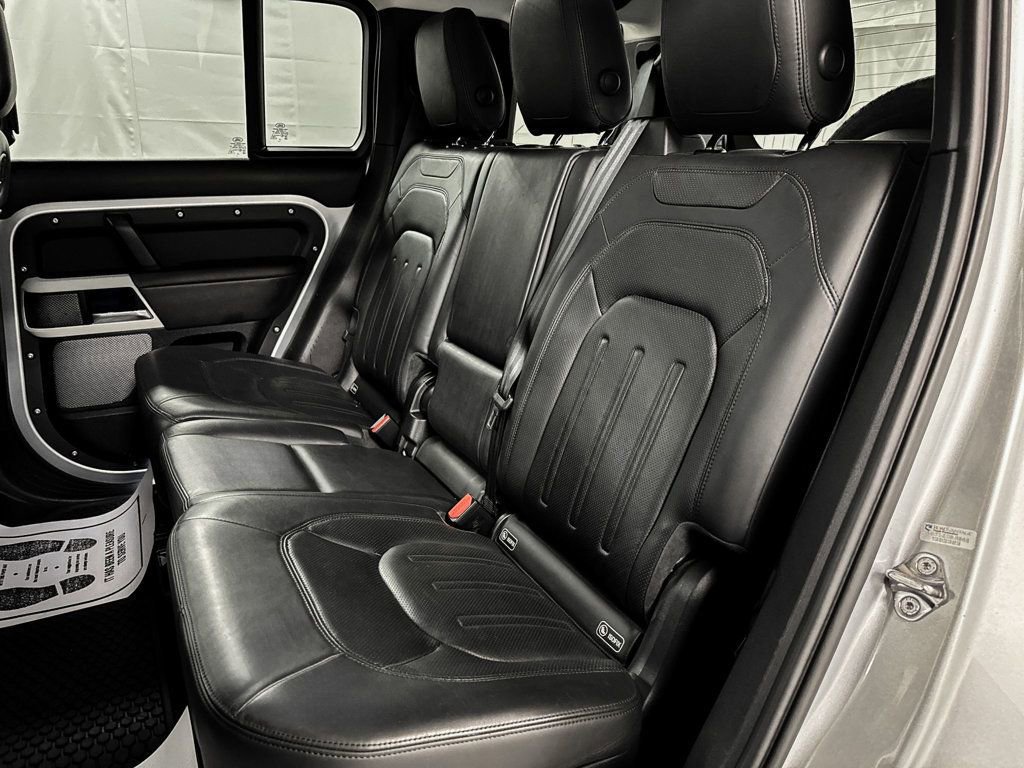 Used 2020 Land Rover Defender 110 image 10