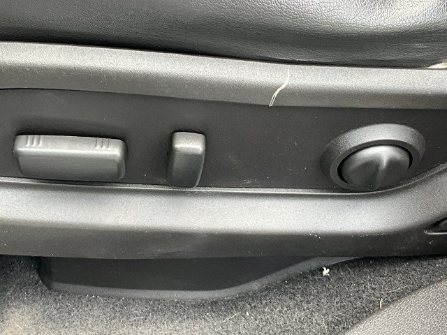 Used 2015 GMC Acadia SLT FWD image 26