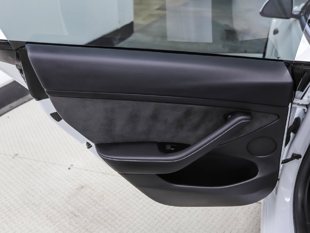 Used 2022 Tesla Model 3 Long Range AWD/4WD image 18