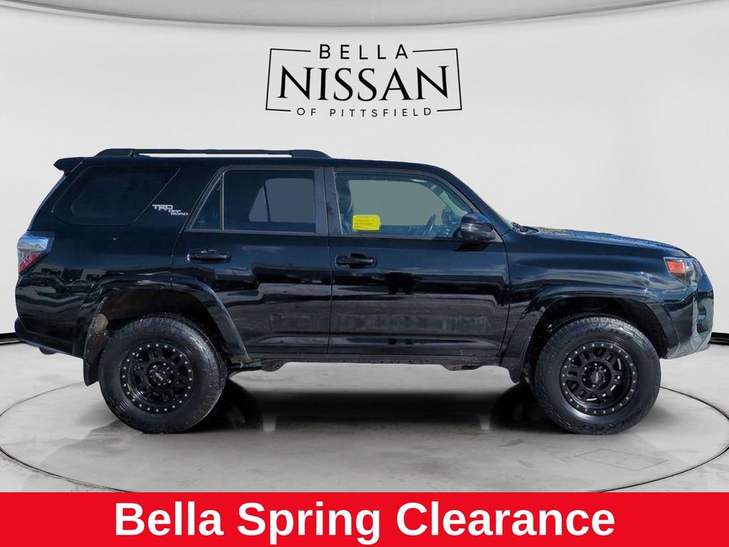 Used 2019 Toyota 4Runner TRD Off-Road Premium image 3