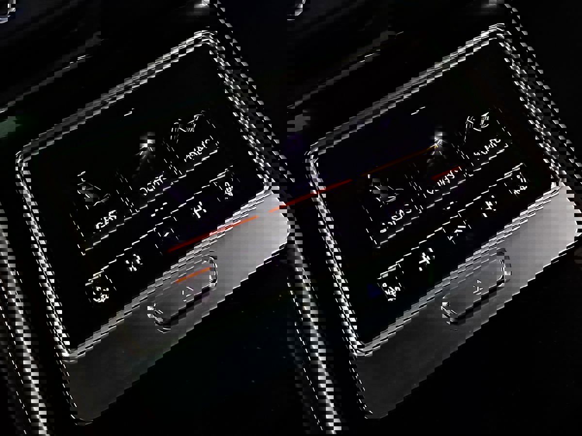 Used 2021 Audi A8 L 4.0T w/ Executive Plus Package image 63