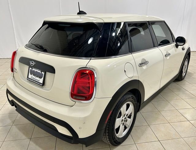 Used 2022 MINI Cooper 4-Door Hardtop FWD image 5