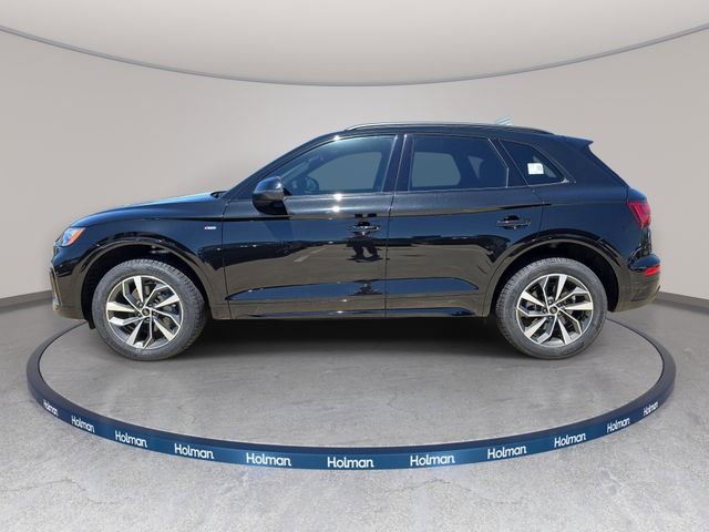 Used 2024 Audi Q5 2.0T Premium w/ Summer of Audi Package AWD/4WD image 9