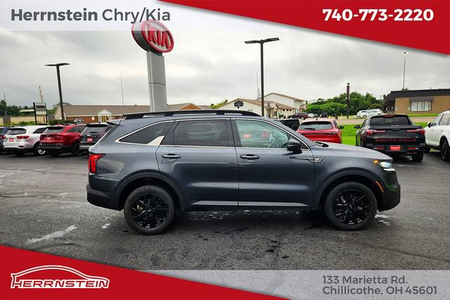 Used 2022 Kia Sorento S w/ Panoramic Sunroof Package AWD/4WD image 30