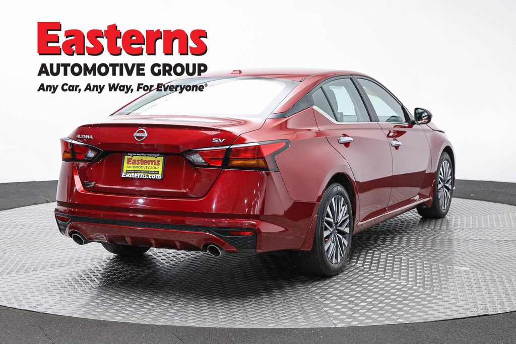Used 2024 Nissan Altima 2.5 SV w/ SV Premium Package FWD image 5