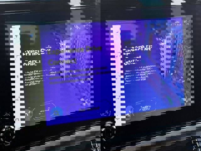 Used 2025 Toyota Camry LE image 19