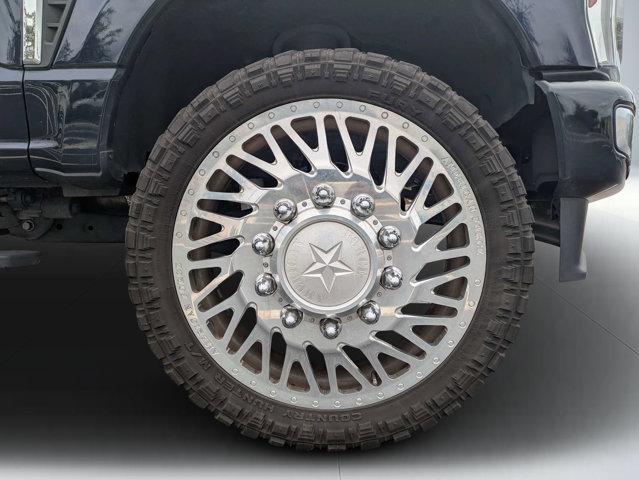 Used 2024 Ford F350 Platinum w/ FX4 Off-Road Package AWD/4WD image 10