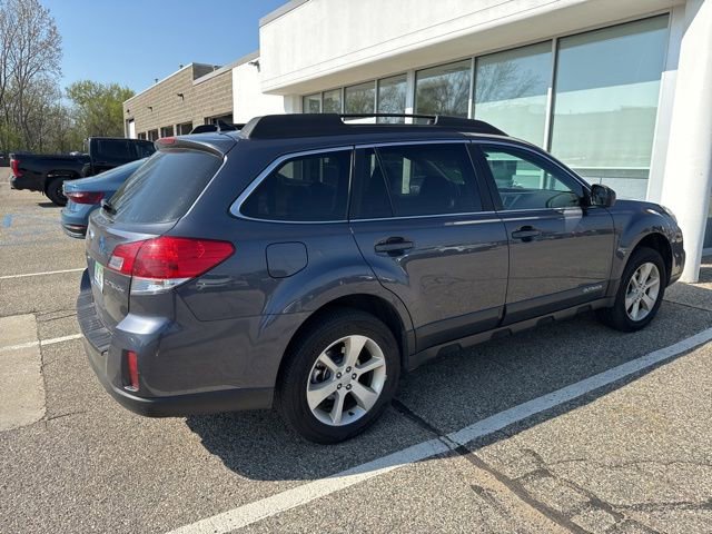 Used 2014 Subaru Outback 2.5i Premium AWD/4WD image 11