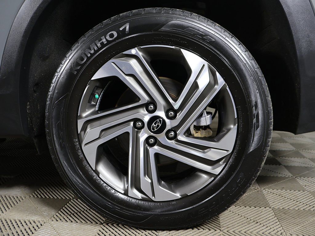 Used 2023 Hyundai Santa Fe SEL w/ Premium Package image 22