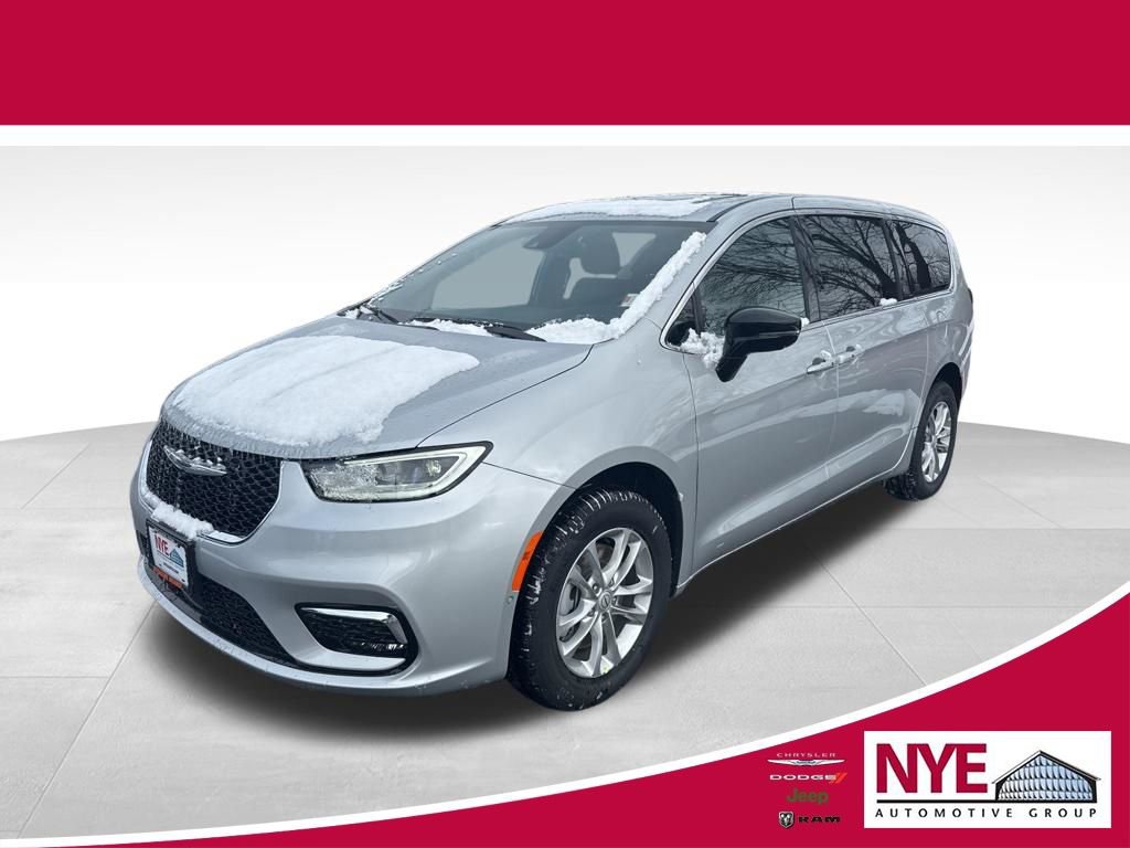 New 2026 Chrysler Pacifica Select image 1