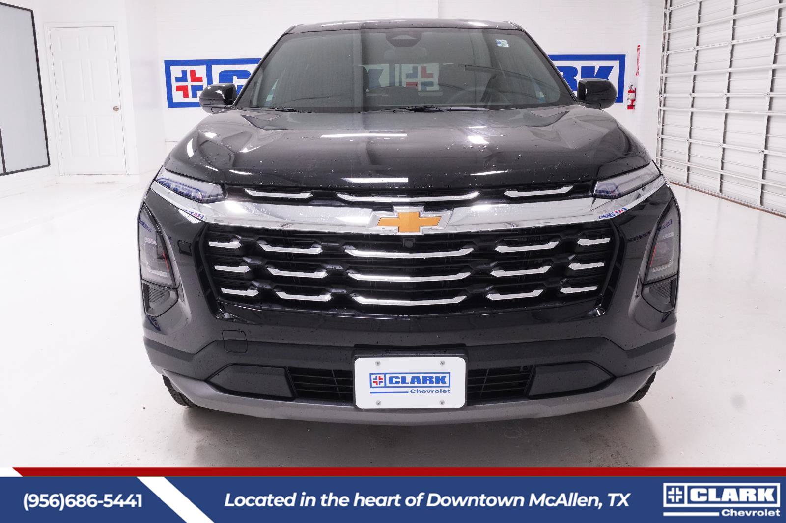 New 2027 Chevrolet Equinox LT FWD image 2