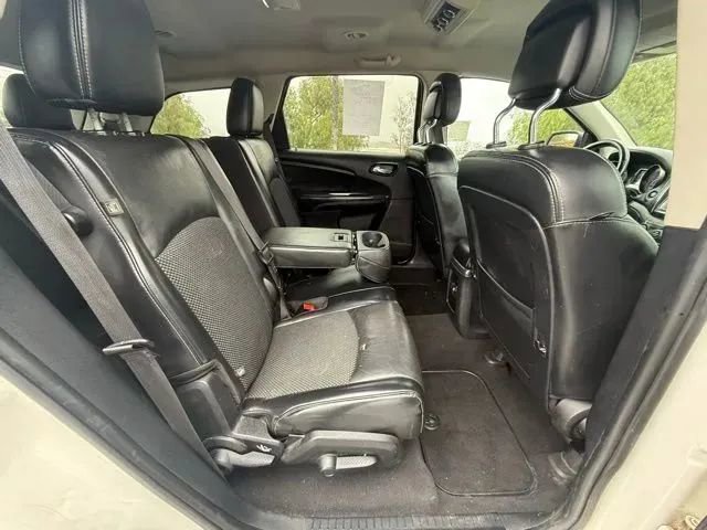 Used 2019 Dodge Journey Crossroad AWD/4WD image 16