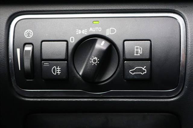 Used 2015 Volvo XC60 T5 Premier FWD image 13