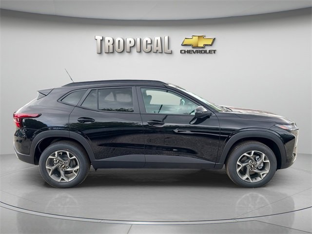 New 2026 Chevrolet Trax LT image 5