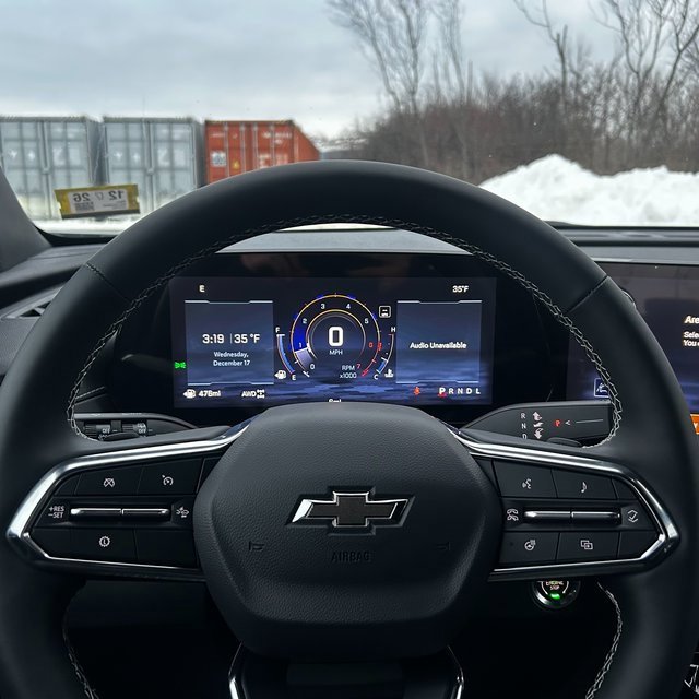 New 2026 Chevrolet Traverse Z71 w/ Driver Confidence Package image 23