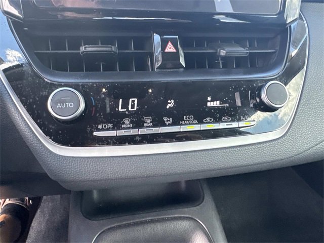 Used 2025 Toyota Corolla LE image 22