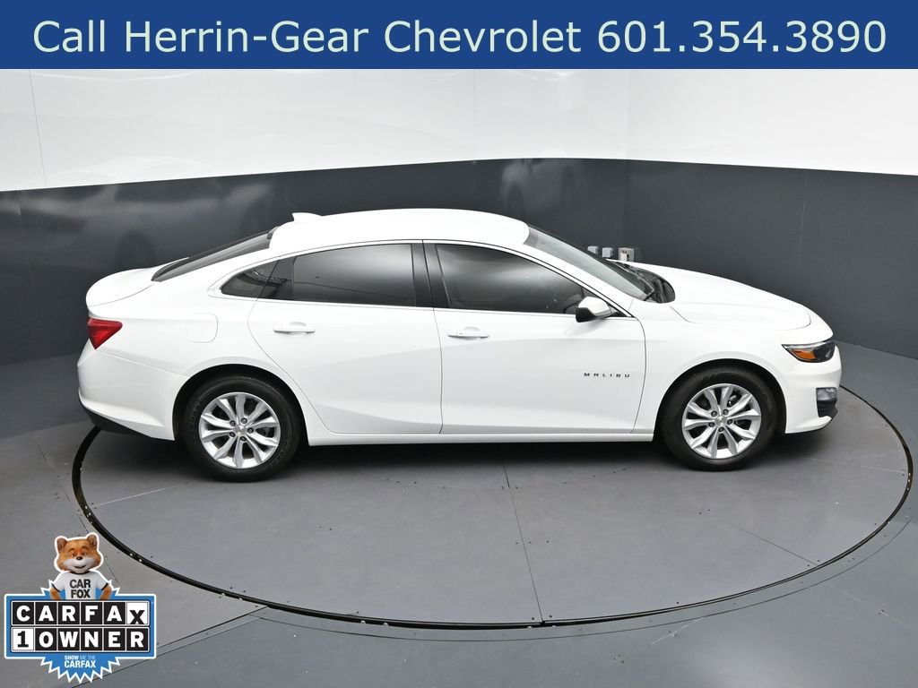 Used 2025 Chevrolet Malibu LT FWD image 33