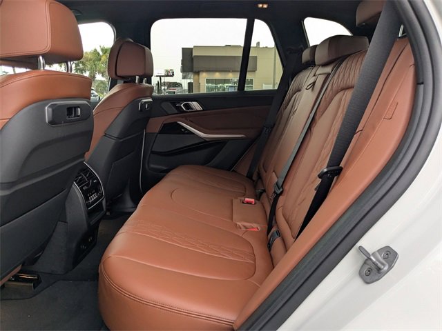 New 2026 BMW X5 sDrive40i w/ M Sport Package image 14