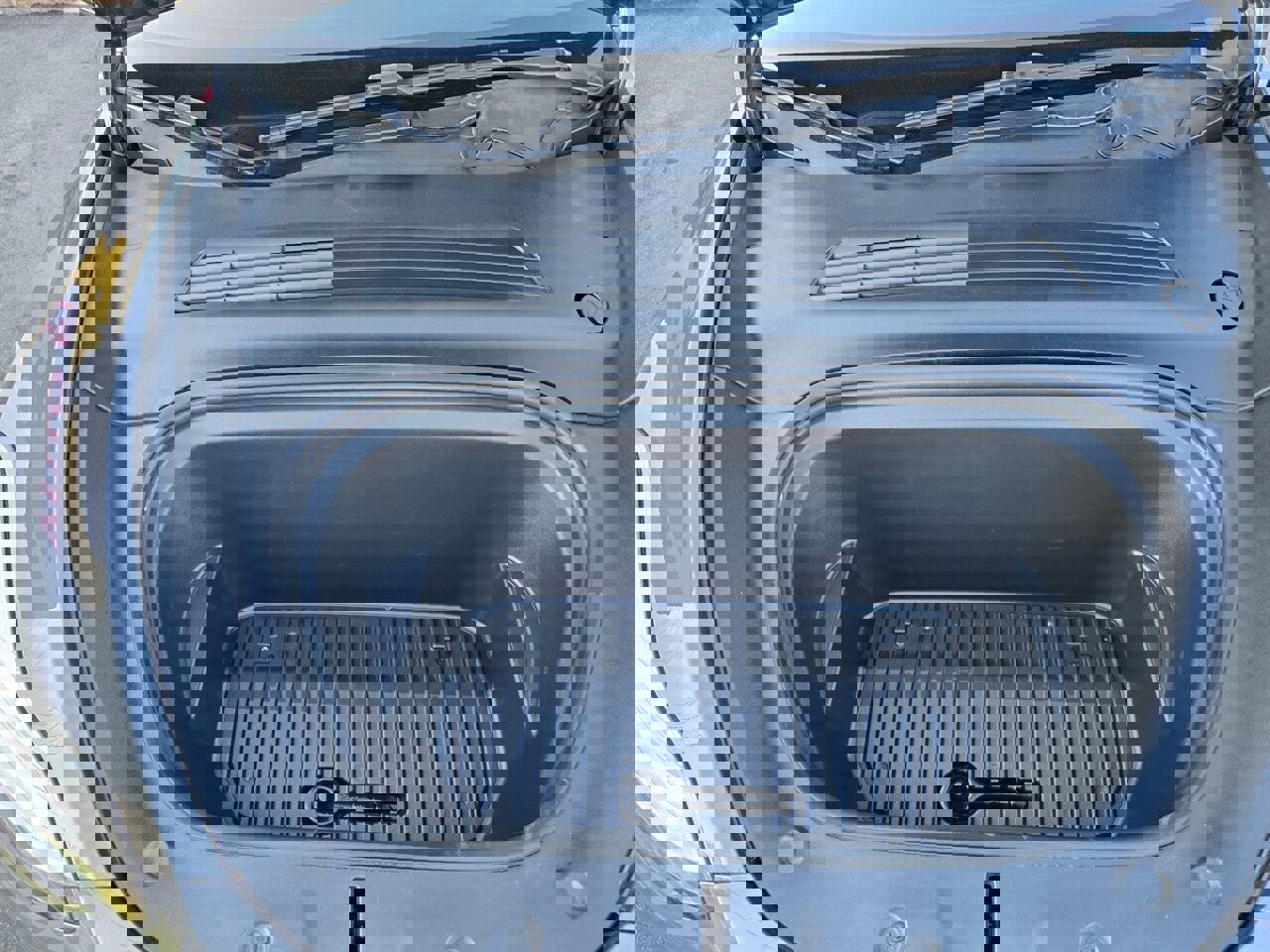 Used 2021 Tesla Model Y Long Range image 19