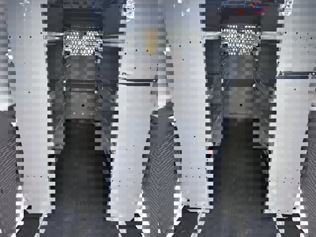 Used 2022 Ford Transit Connect XL image 13