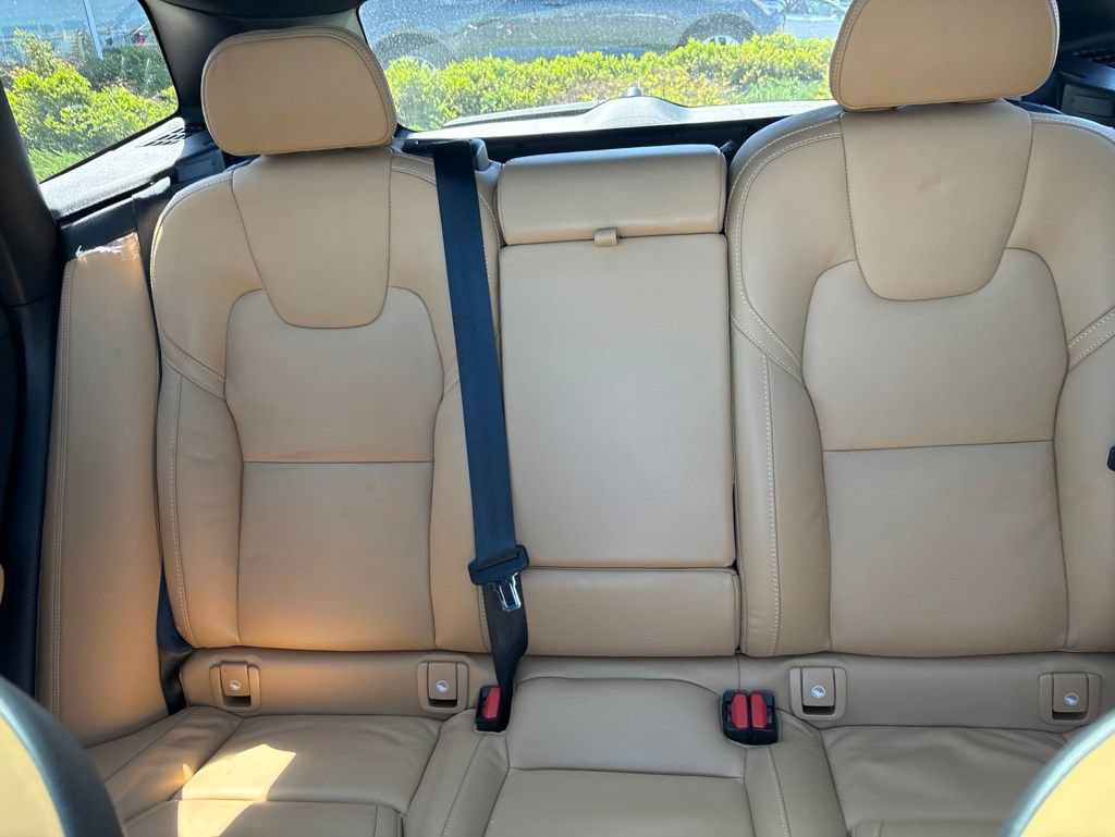 Certified 2023 Volvo XC60 B6 Ultimate AWD/4WD image 28