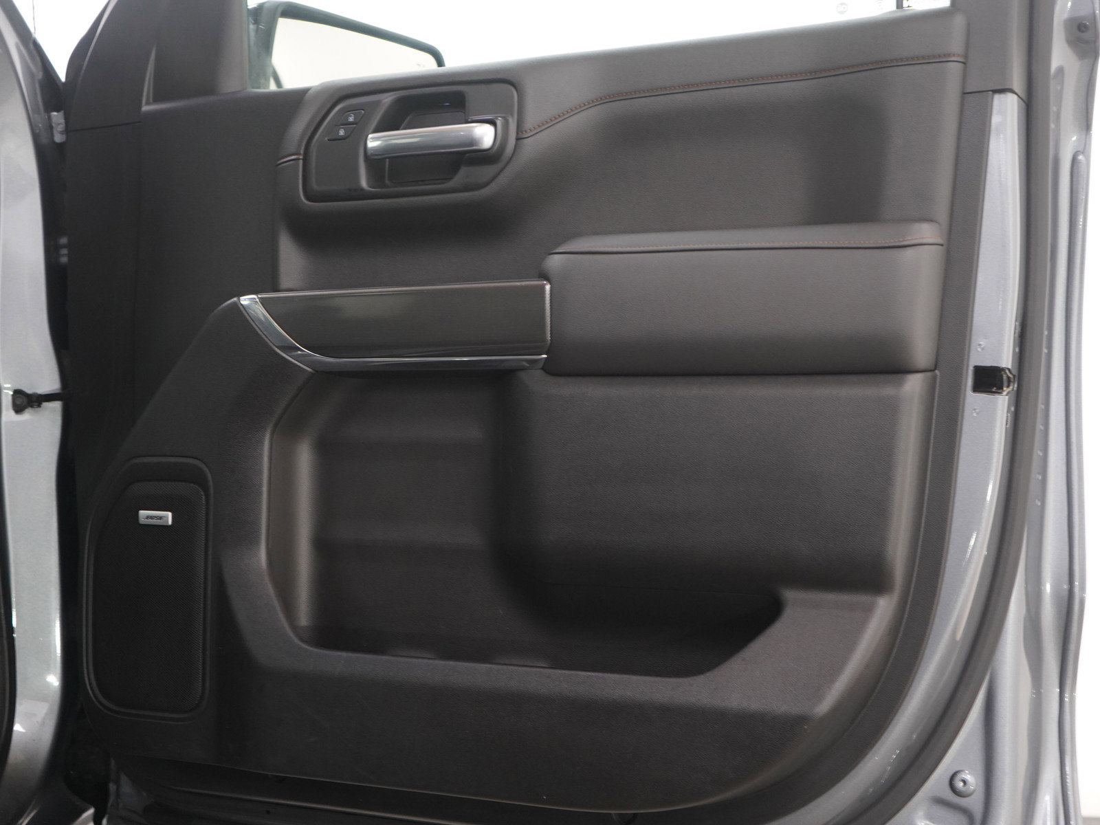 Used 2021 GMC Sierra 1500 AT4 w/ AT4 Value Package image 9