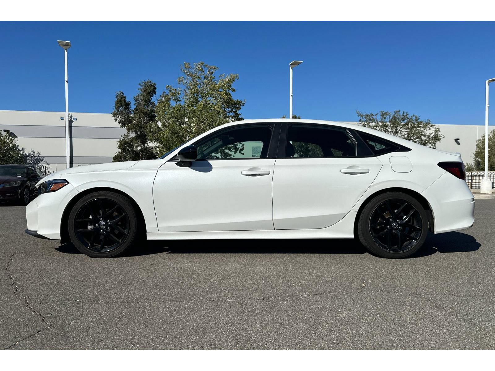 Used 2025 Honda Civic Sport image 2