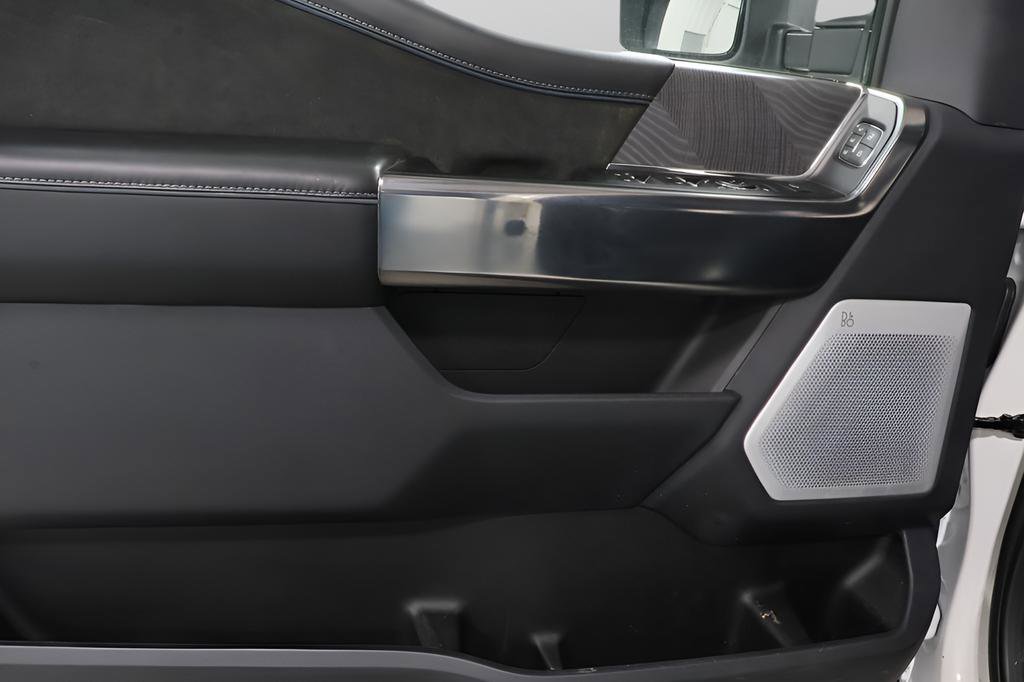 Used 2025 Ford F250 Platinum image 24