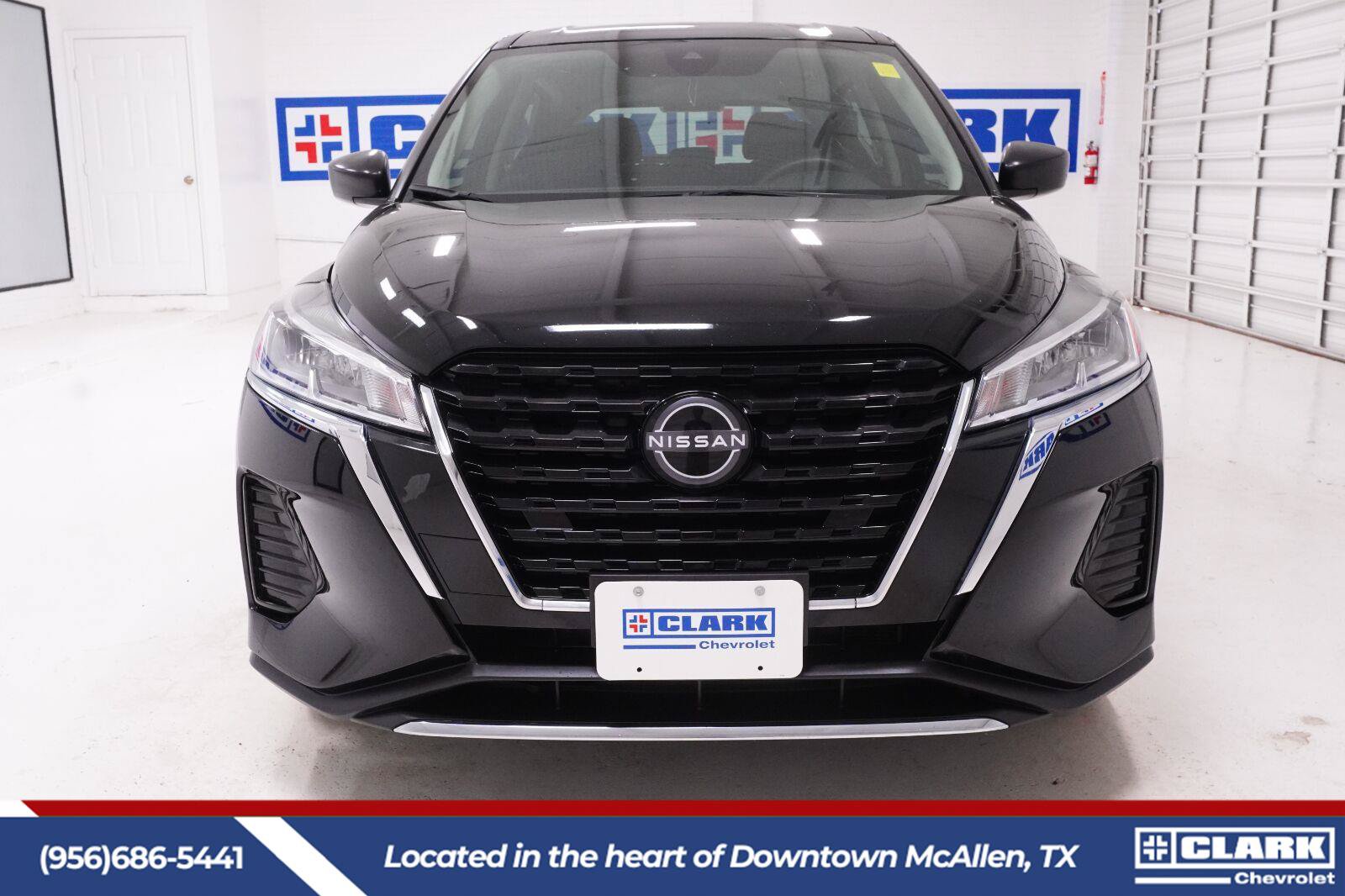 Used 2024 Nissan Kicks S FWD image 2
