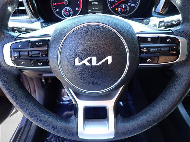 Used 2022 Kia K5 LXS FWD image 13