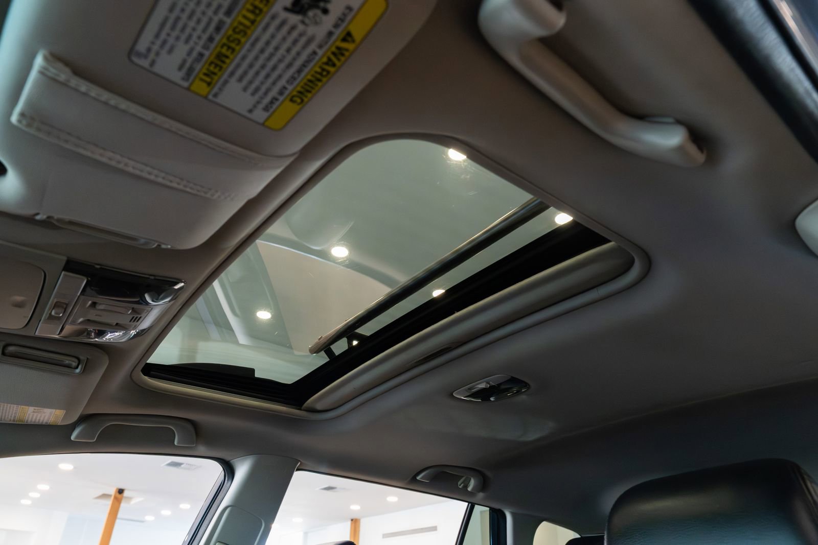 Used 2013 Subaru Outback 2.5i Limited AWD/4WD image 15