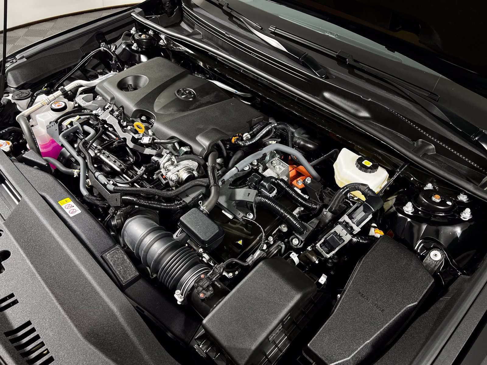 Certified 2025 Toyota Camry LE FWD image 11