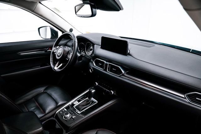 Used 2024 MAZDA CX-5 Carbon Edition image 15
