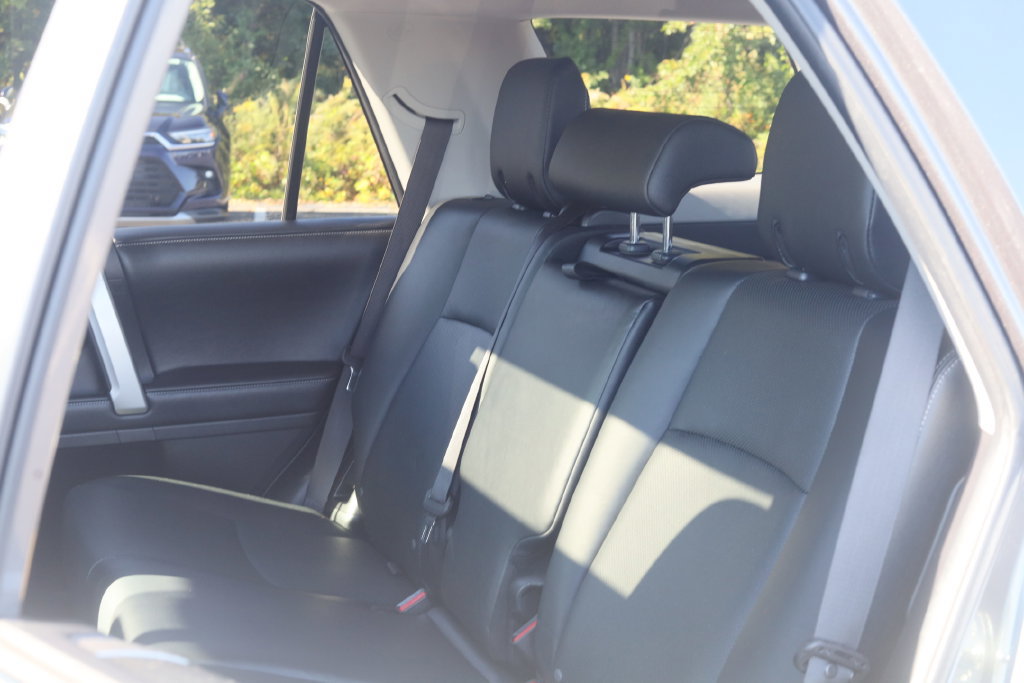 Certified 2019 Toyota 4Runner Limited AWD/4WD image 33