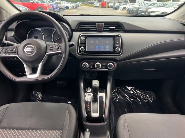 Used 2020 Nissan Versa S FWD image 15