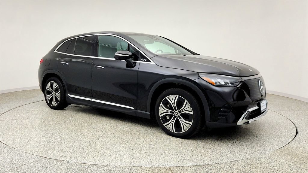 Used 2023 Mercedes-Benz EQE 350+ 4MATIC SUV image 3