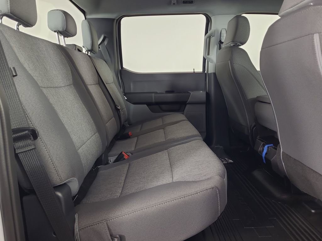 New 2026 Ford F250 XL w/ XL Chrome Package image 21