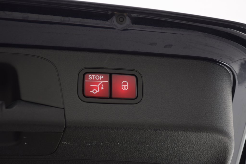 Certified 2022 Mercedes-Benz GLC 300 image 32