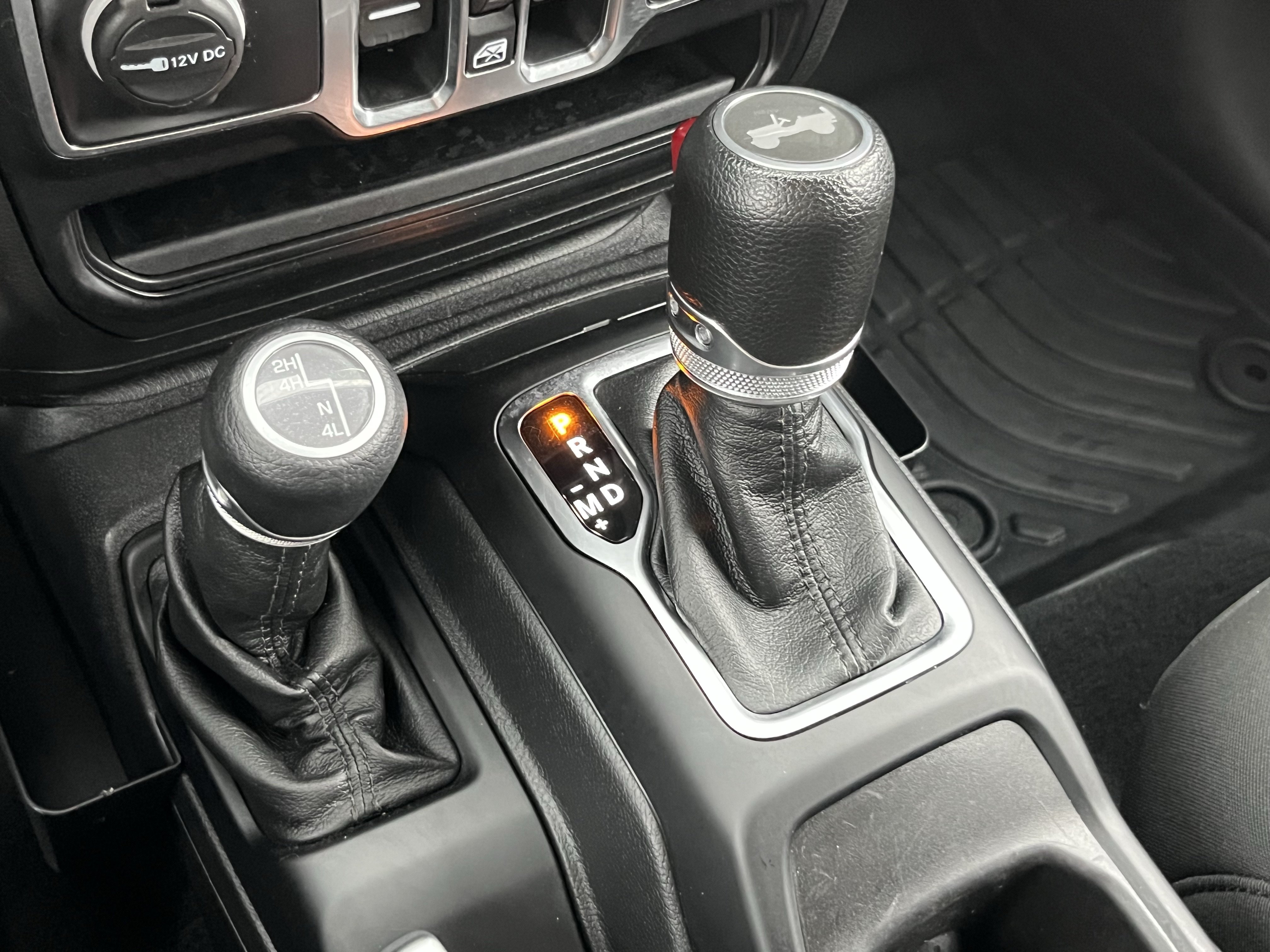Used 2021 Jeep Wrangler Unlimited Sport AWD/4WD image 29