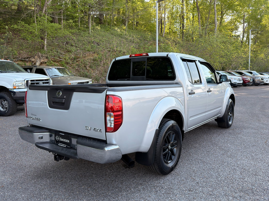 Used 2019 Nissan Frontier SV image 3