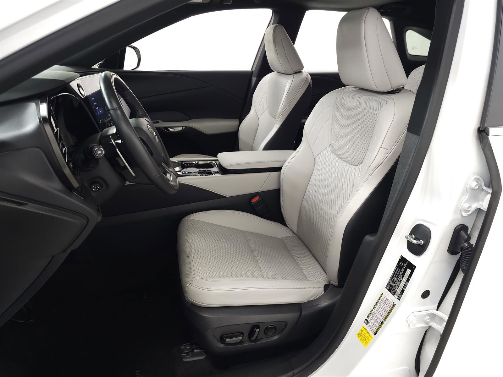 Used 2023 Lexus RX 350 Premium w/ Accessory Package (Z1) image 15