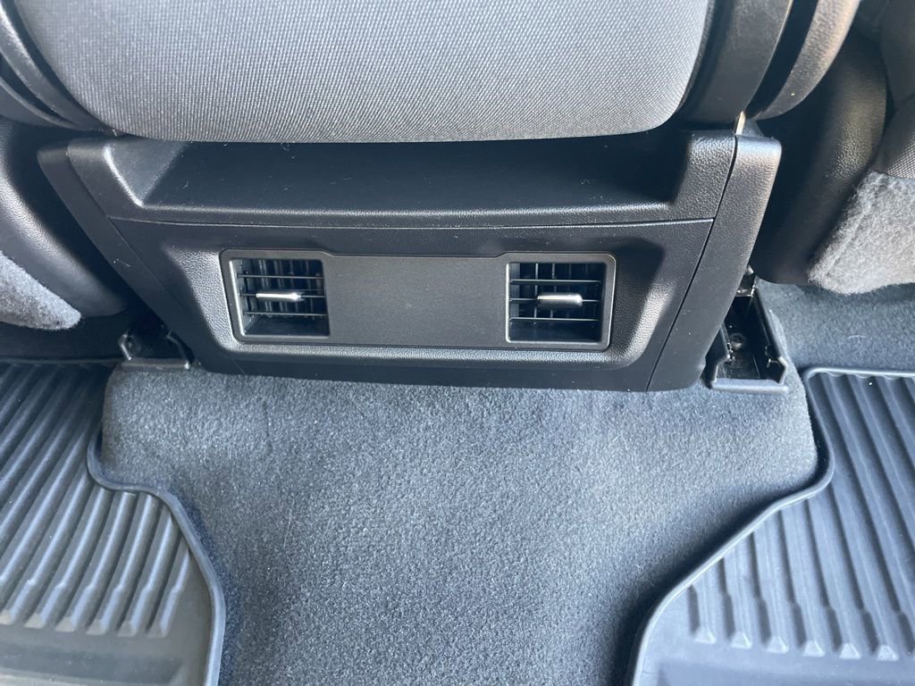 Used 2022 Chevrolet Silverado 1500 Custom image 28